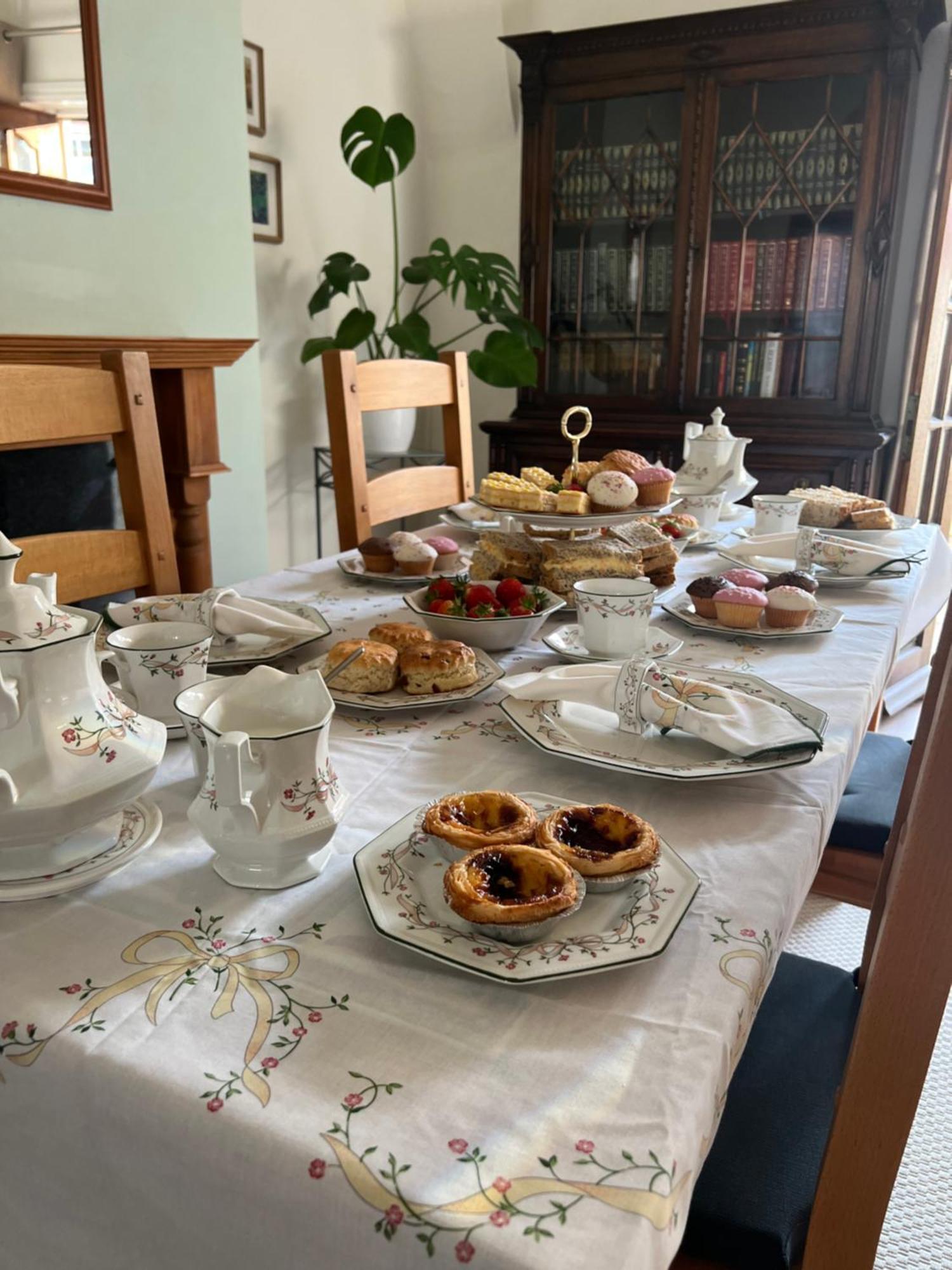 2025 Award Winner Liverpool Strawberry House - 3 Bedrooms Екстериор снимка